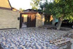 trotuarnaj_plitka_starij_gorod_010