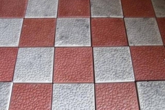 kvadran300x300_trotuarnaj_plitka016